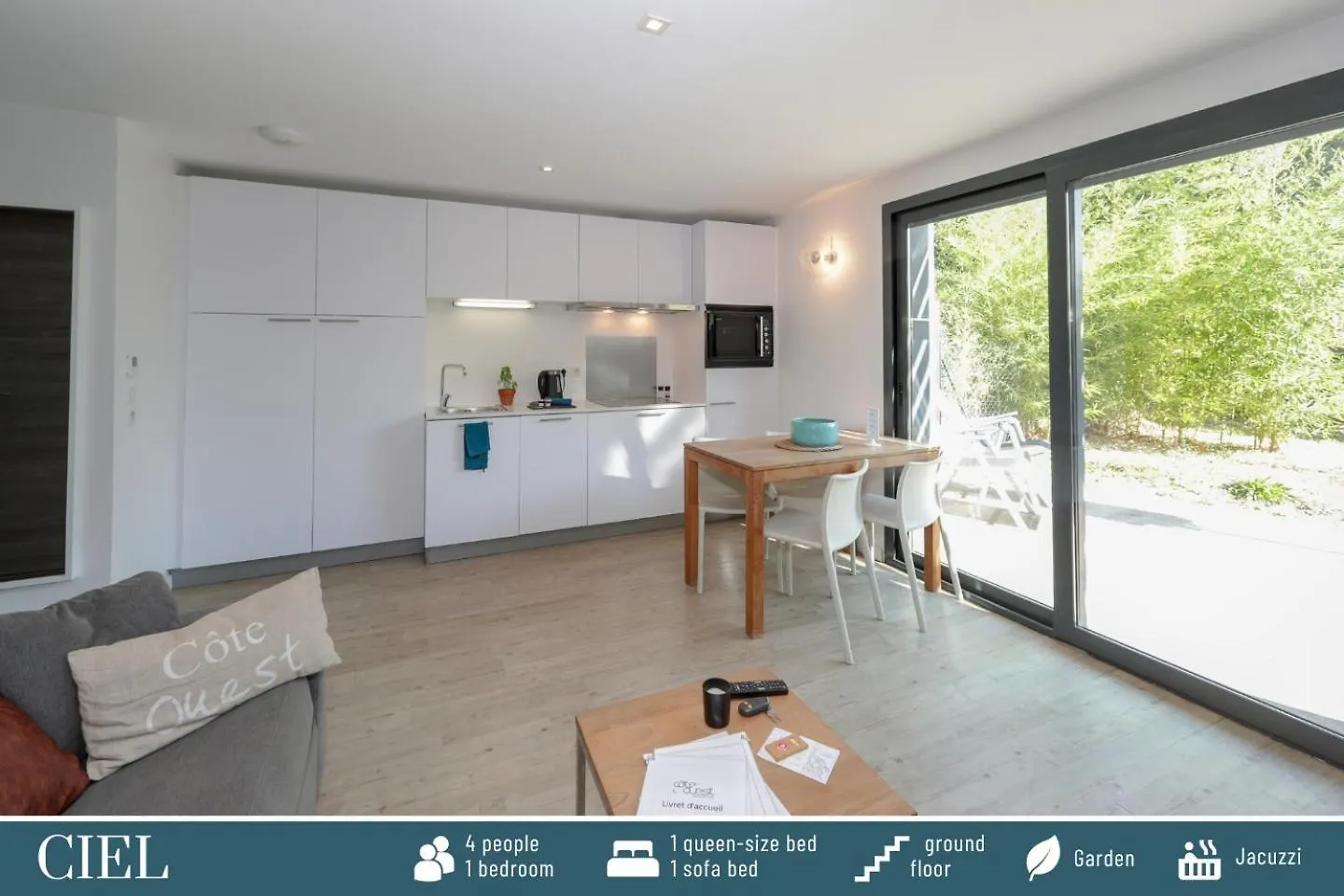 Aparthotel Cote Ouest à Sévrier France